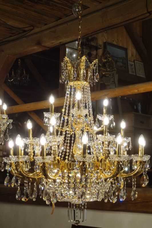 Kronleuchter Bleikristall  Empire Gold 123cm + Kette 26 Lichter