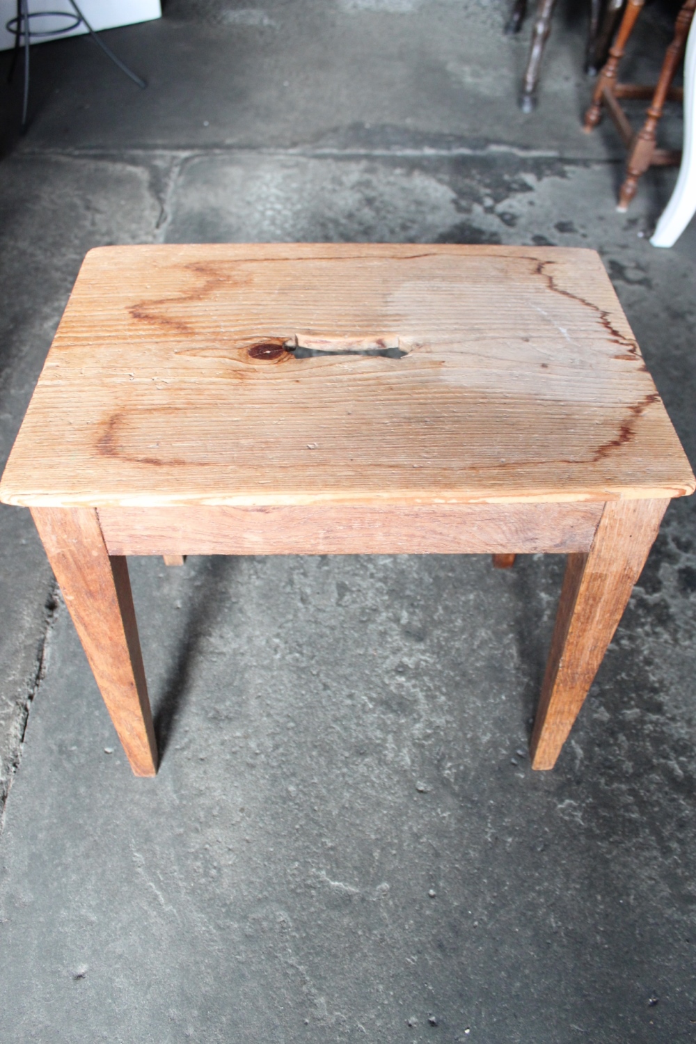 Schemeli / Taburettli  Tanne / verkauft