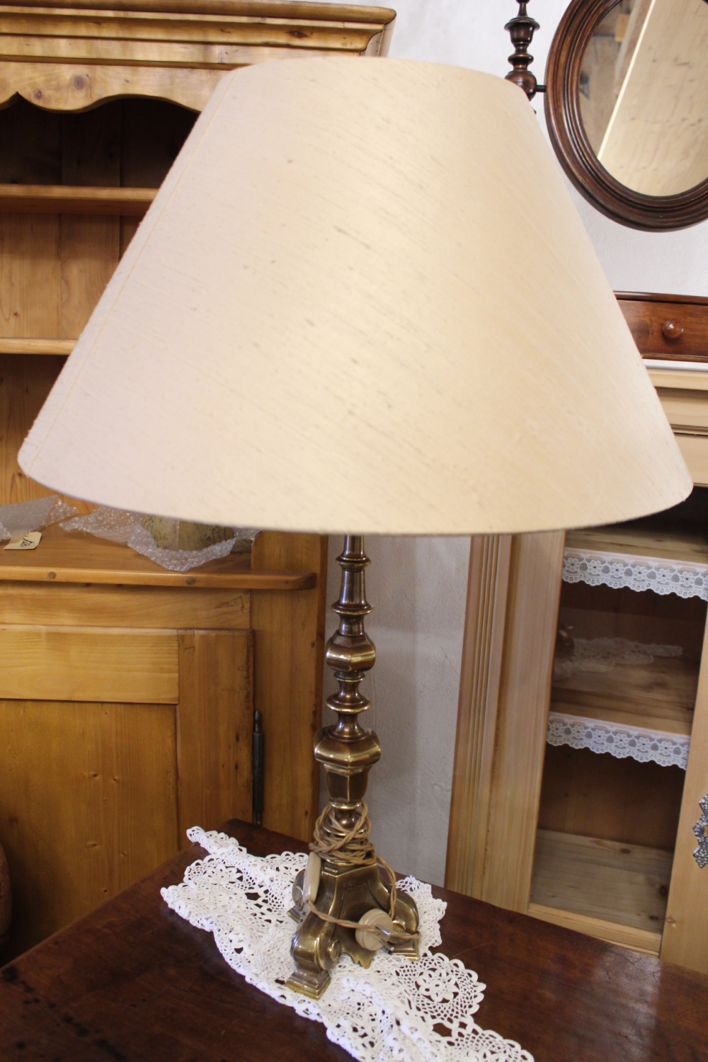 Ständerlampe Messinggestell / verkauft