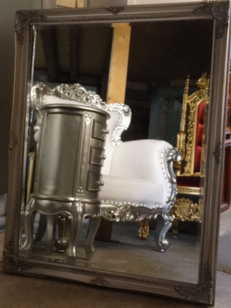Spiegel / Wandspiegel Silber / ausverkauft