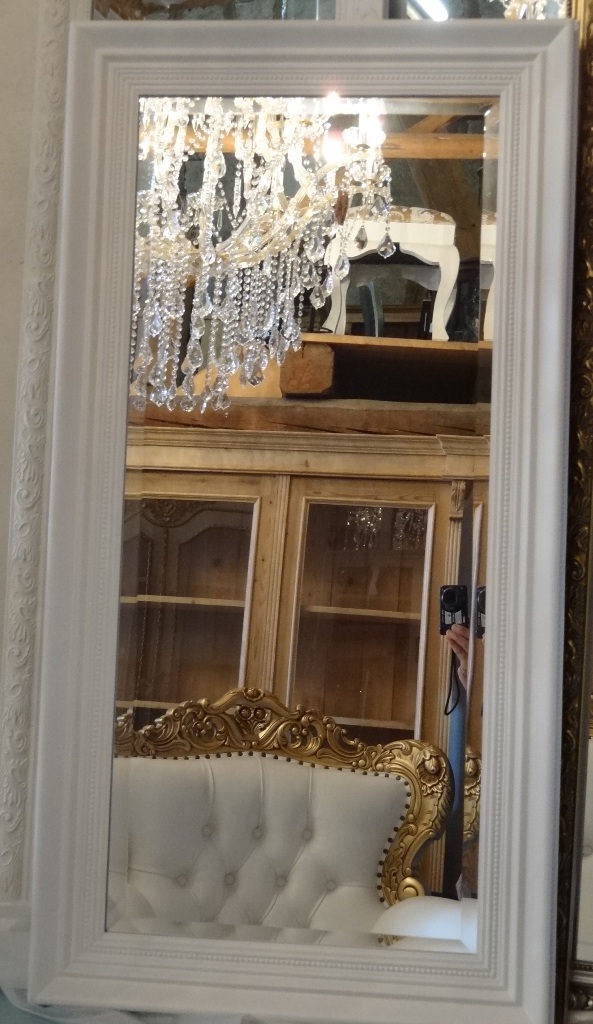 Spiegel mit weissem Rahmen 55X105cm