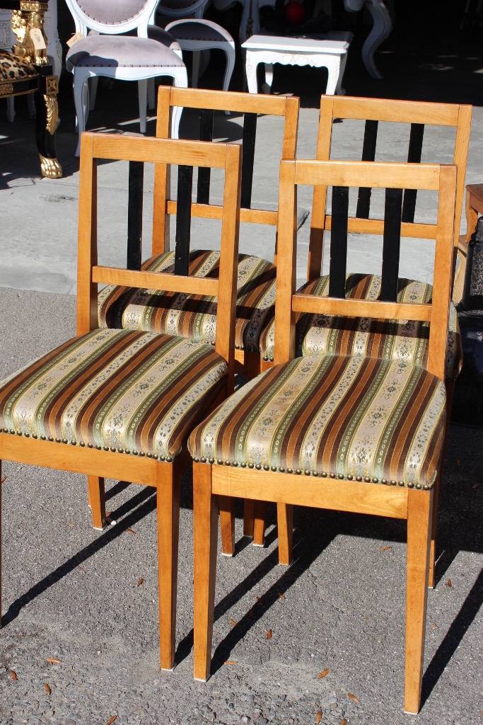 Biedermeier Polsterstühle / 4 verfügbar